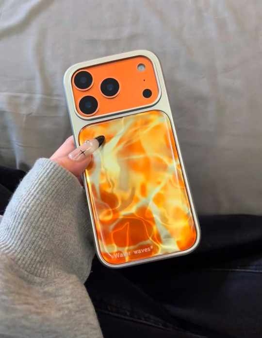 Luxury Water Waves 3D Ripple Hard Case